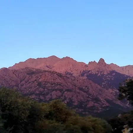 Magnifique Entre Et Montagne