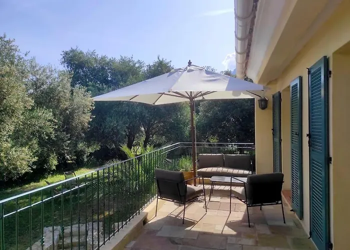 Magnifique Entre Et Montagne カロンザナ